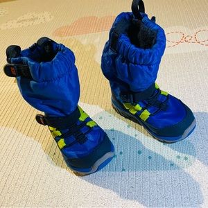 Stride Rite Sneakers Boots /Size 5T